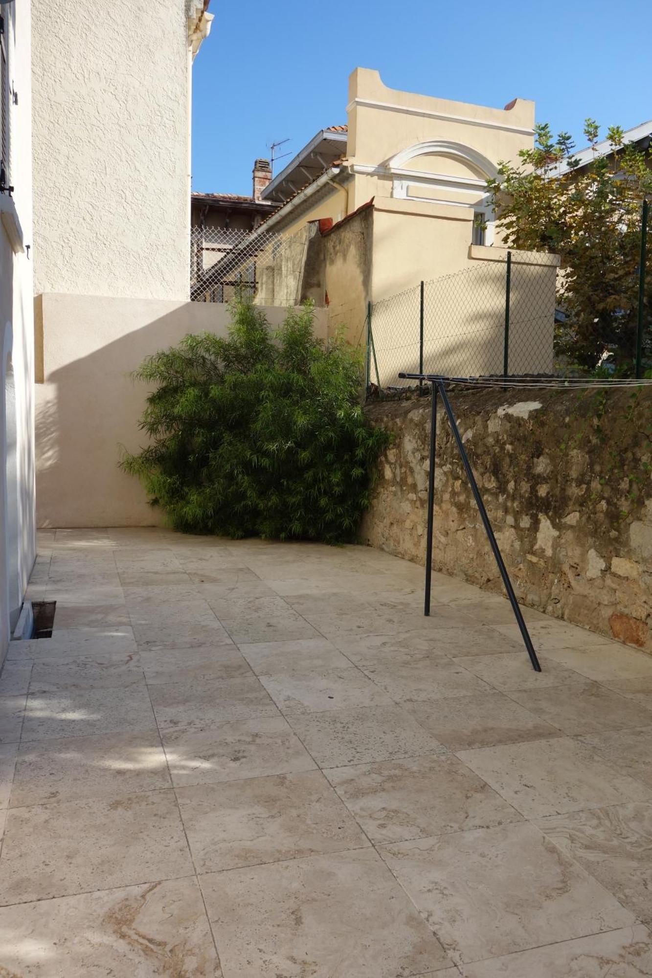 Appartement Port De Sanary Екстериор снимка