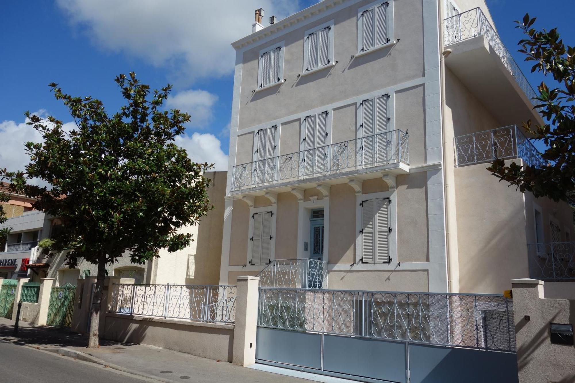 Appartement Port De Sanary Екстериор снимка