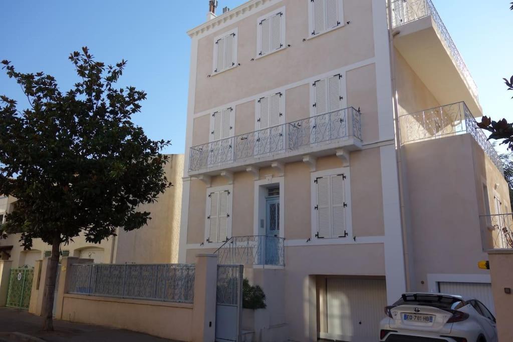 Appartement Port De Sanary Екстериор снимка