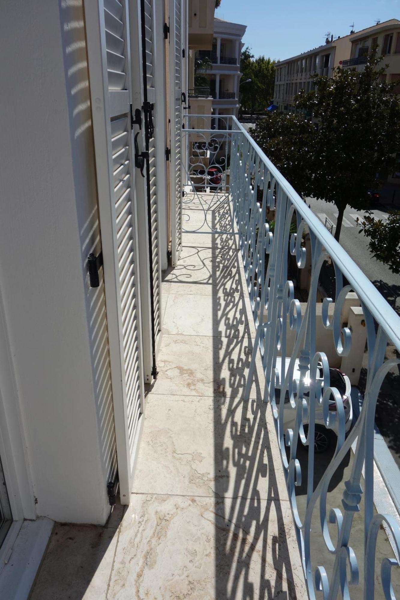 Appartement Port De Sanary Екстериор снимка