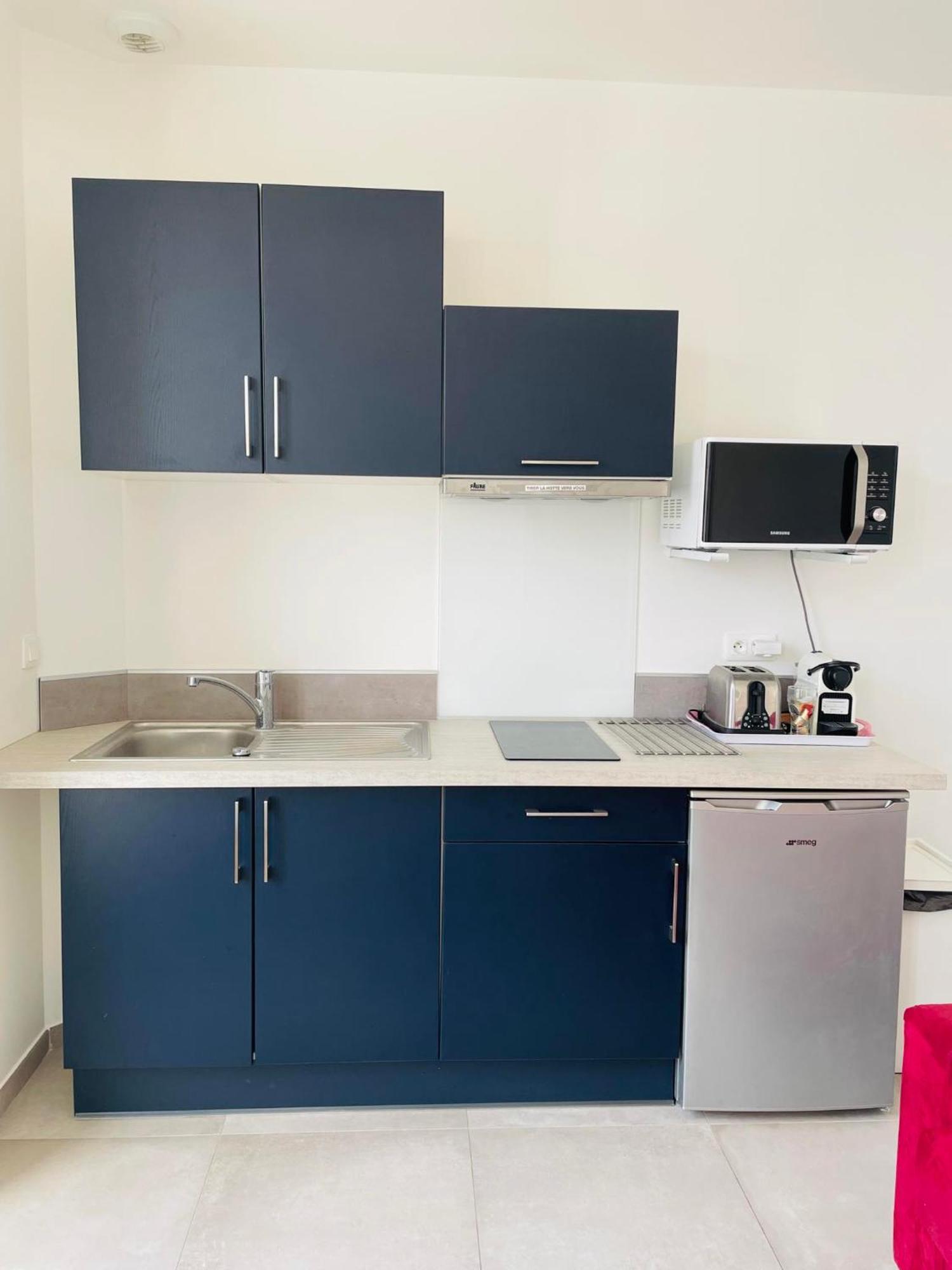 Appartement Port De Sanary Екстериор снимка